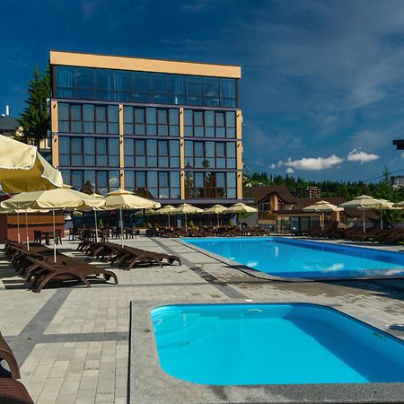 Summit Hotell Jablunytsja Eksteriør bilde